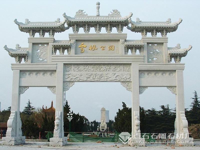 三门七楼景区石牌坊